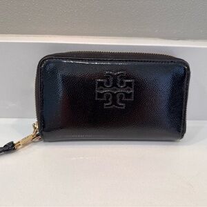 Tory Burch Britten patent leather zip-around wallet
